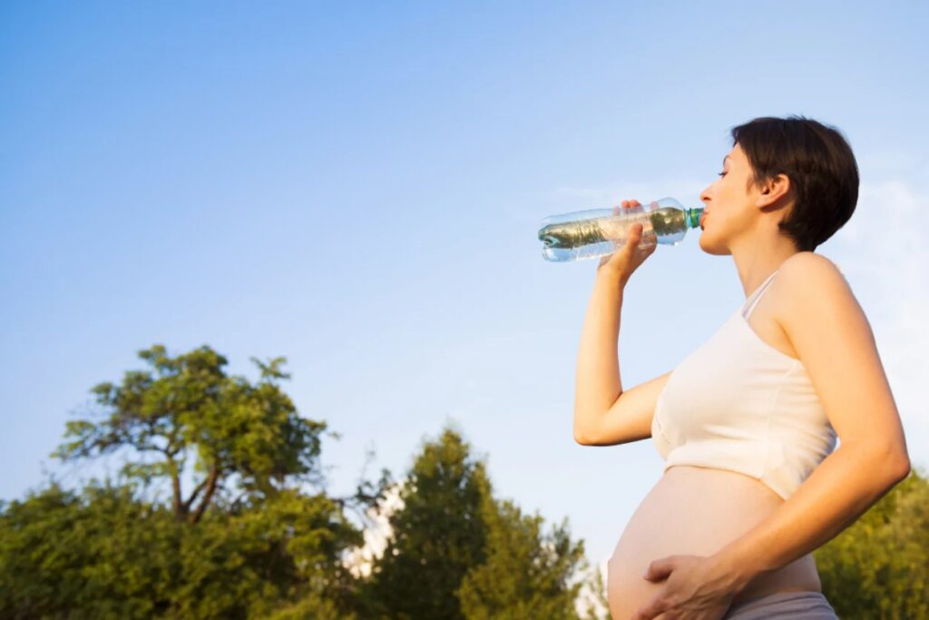 Staying Cool in the Summer Heat Tips for a Healthy Pregnancy